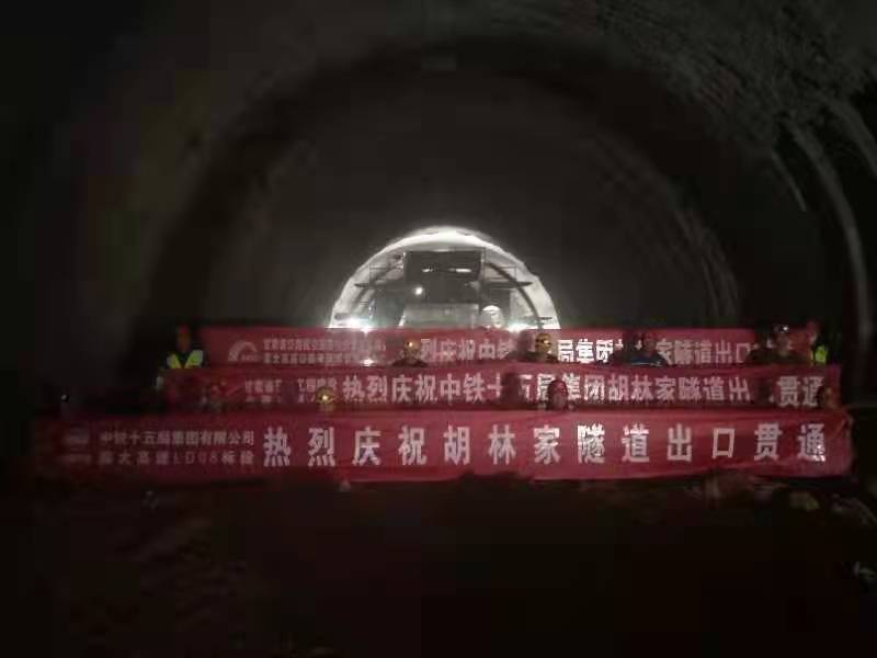 照片.JPG 照片.JPG