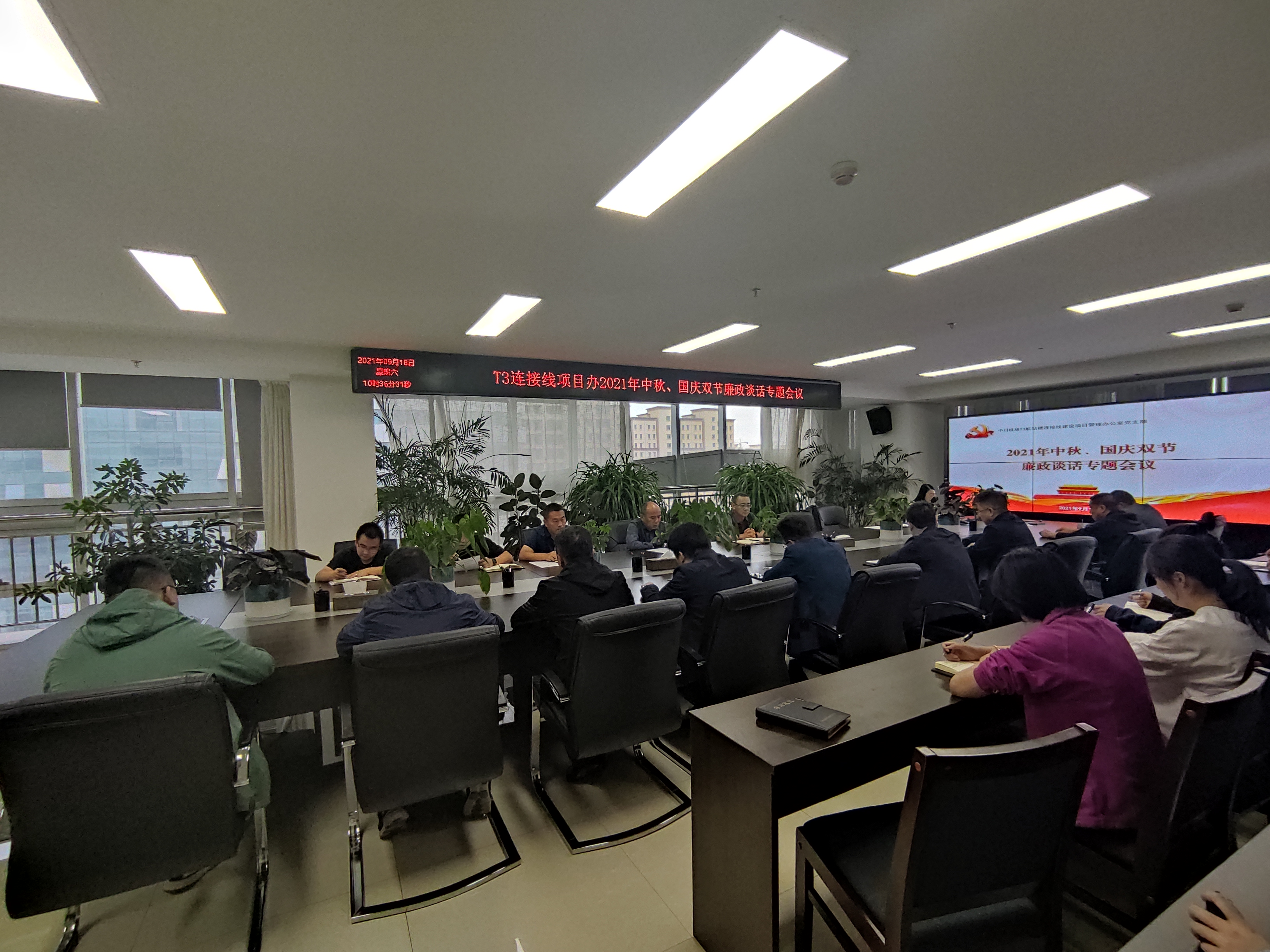 照片.jpg 照片.jpg